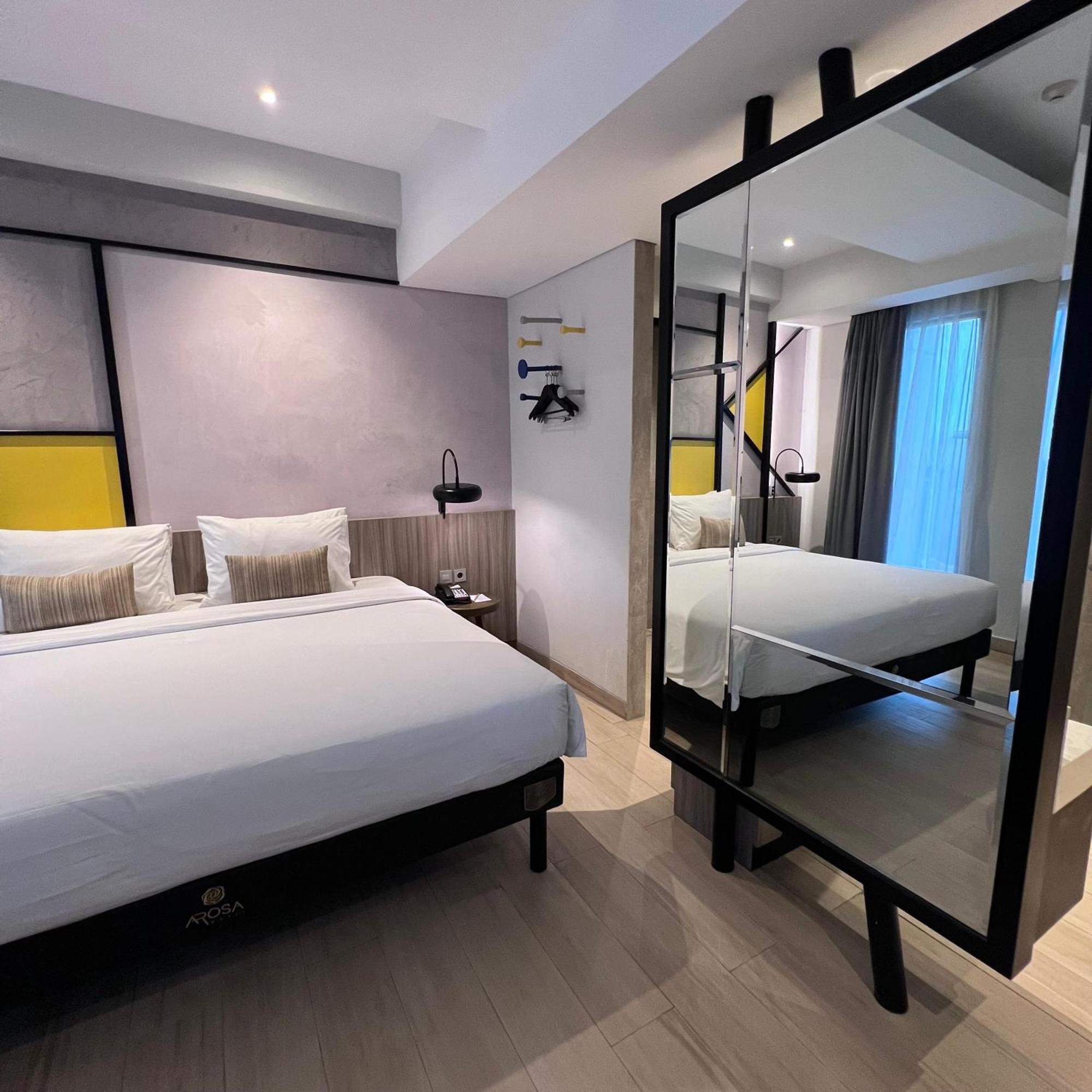 Arosa Hotel Jakarta Exterior photo